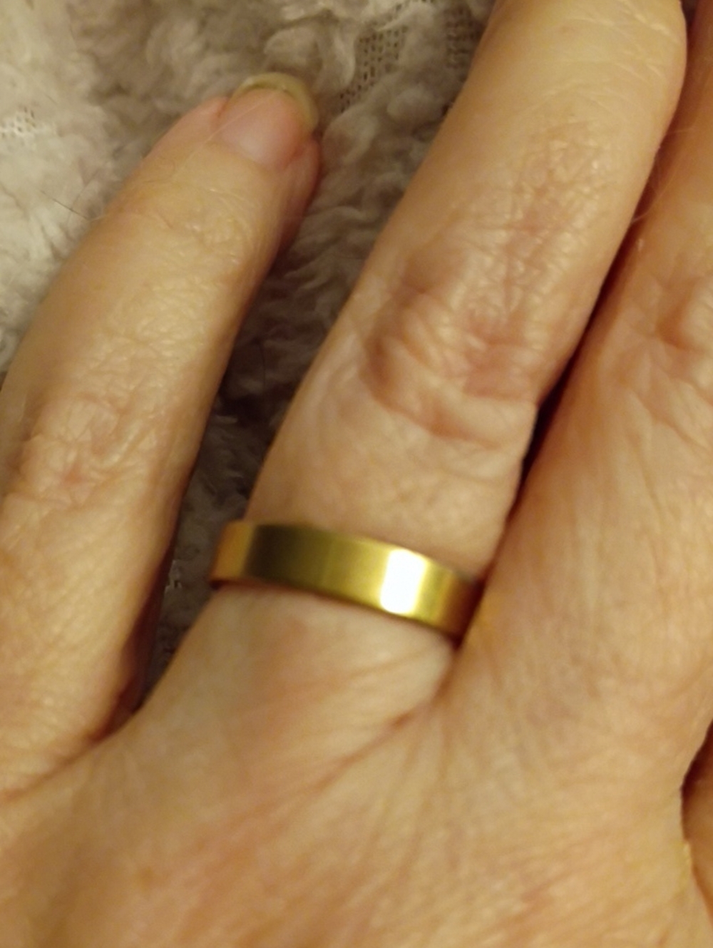 Gold Plated Classic Smooth Band Ring - Women Jewelry Sz 7